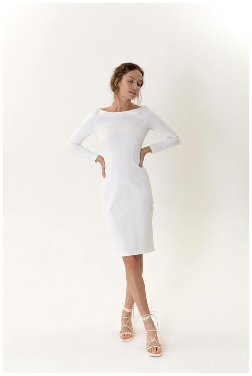 Платье The Robe, вискоза, в классическом стиле, прилегающее, миди, размер S, белый