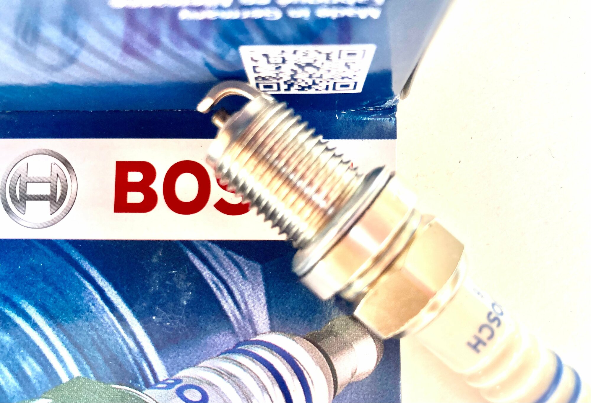 Свечи зажигания Bosch FR7DC+ 0242235666 для автомобилей ВАЗ-LADA Vesta/LARGUS/X-RAY (16ти клап)