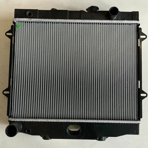 Радиатор охлаждения 2-х рядный УАЗ 3160 42310 ЗМЗ 409 5143 УМЗ 4213 Kooshesh 31608А-1301010-02 9650₽