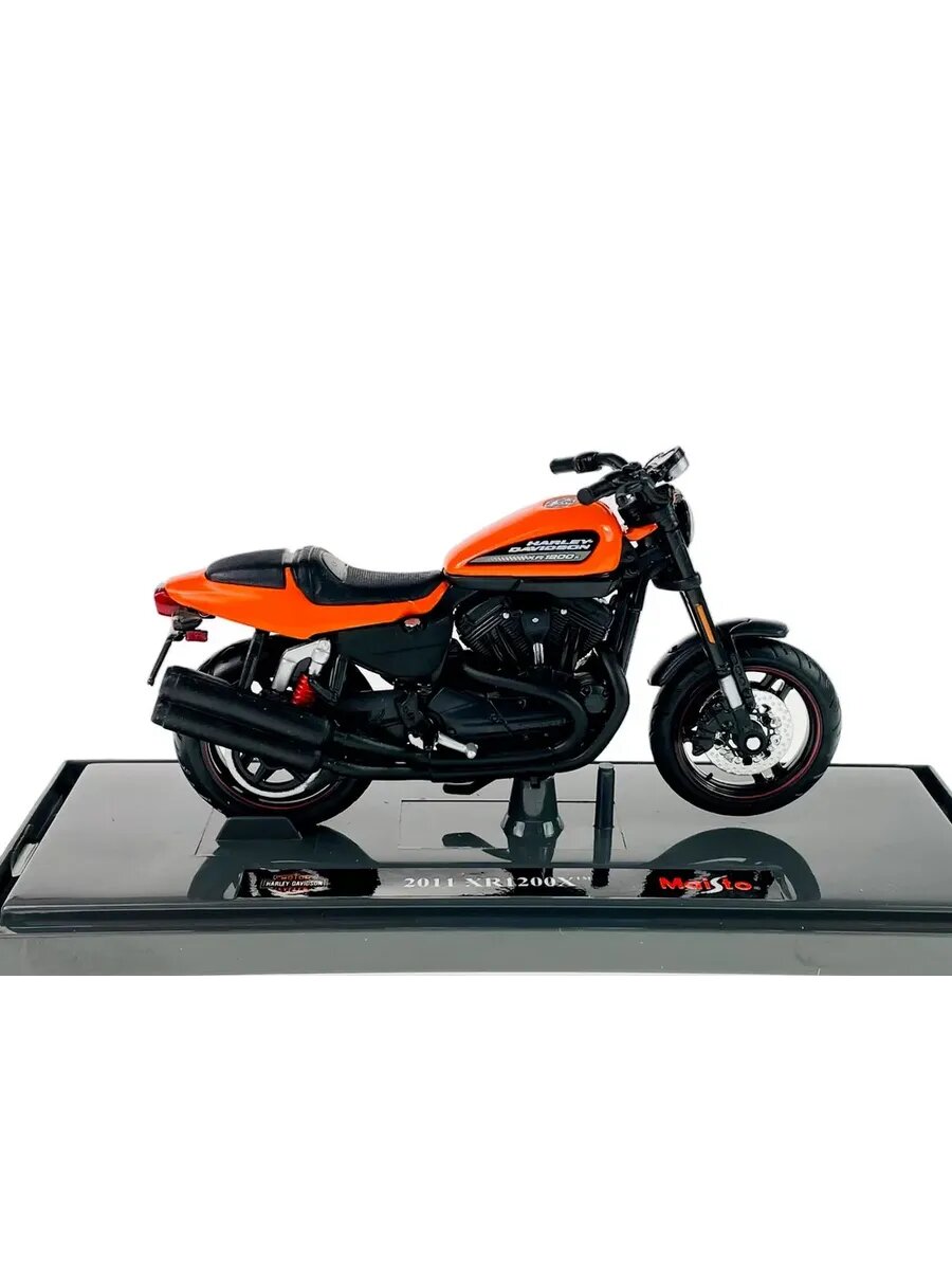 Машинка 1:18 HD Series 33-38 (w/Stand)