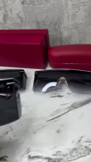 Солнцезащитные очки Dior, черный/черный — фото 1