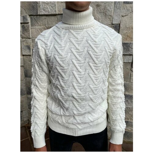 фото Теплый мужской свитер figo