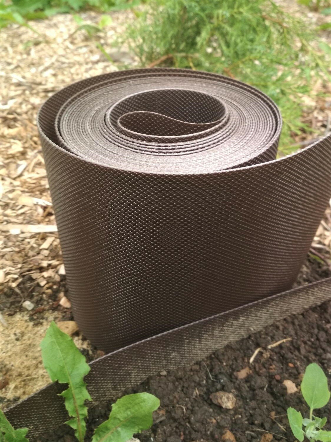 Бордюрная лента садовая 20 см х 9 м (2 рулона), ограждение для грядок коричневого цвета - фотография № 5