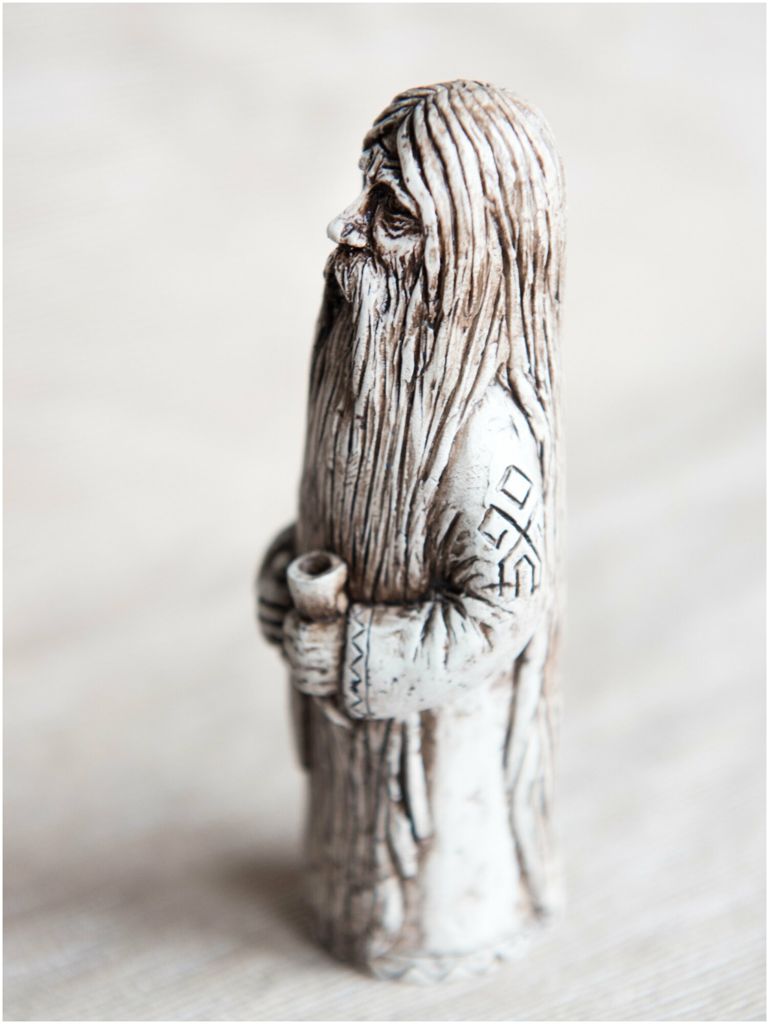 Славянский домашний защитный оберег бог Чур уц 11см керамика - фотография № 4