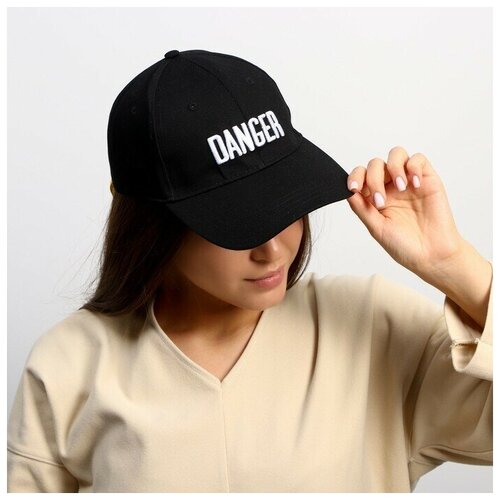 фото Кепка с лентой danger р-р 56 см overhat