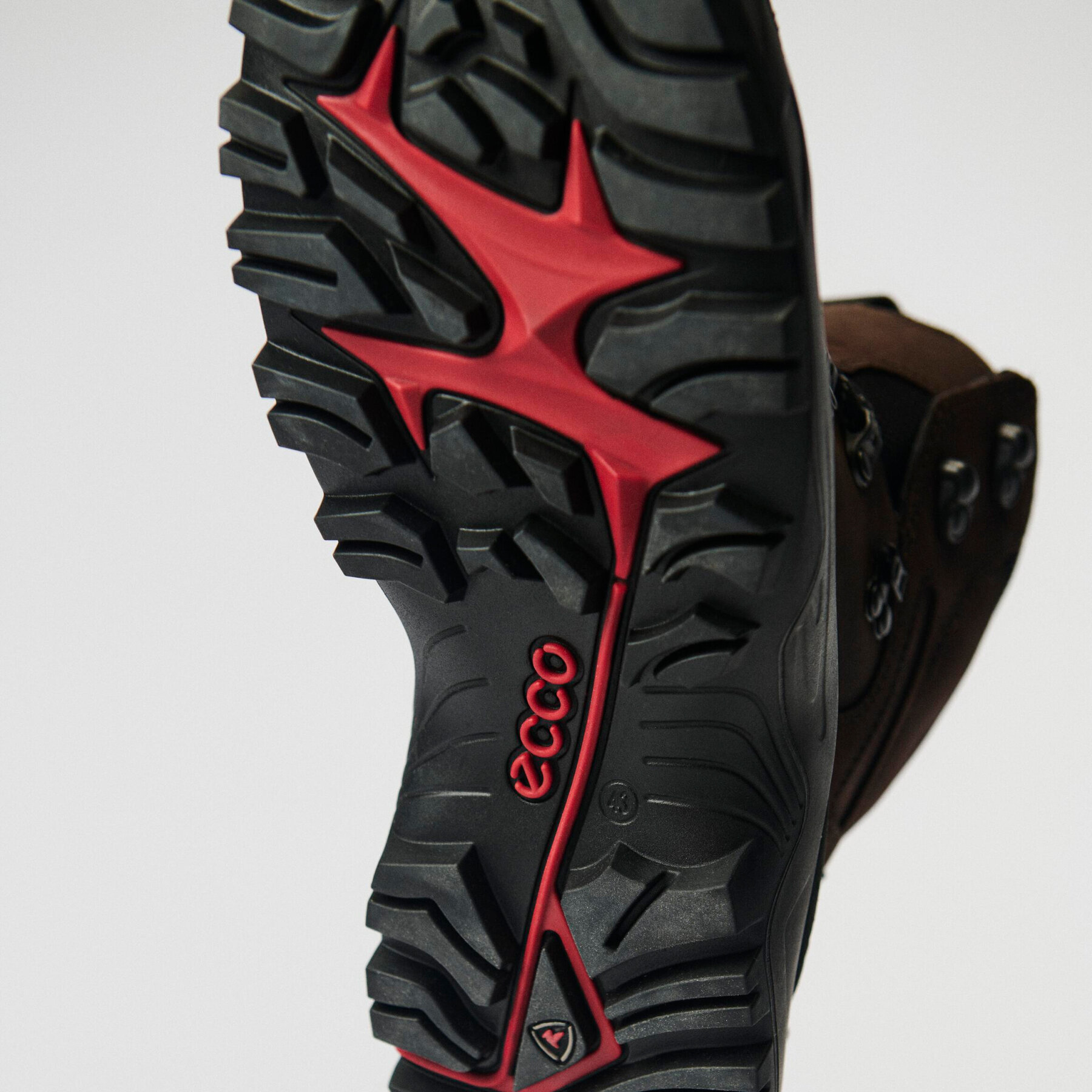 Ботинки ECCO OFFROAD M, размер 45, коричневый/черный — фото 1