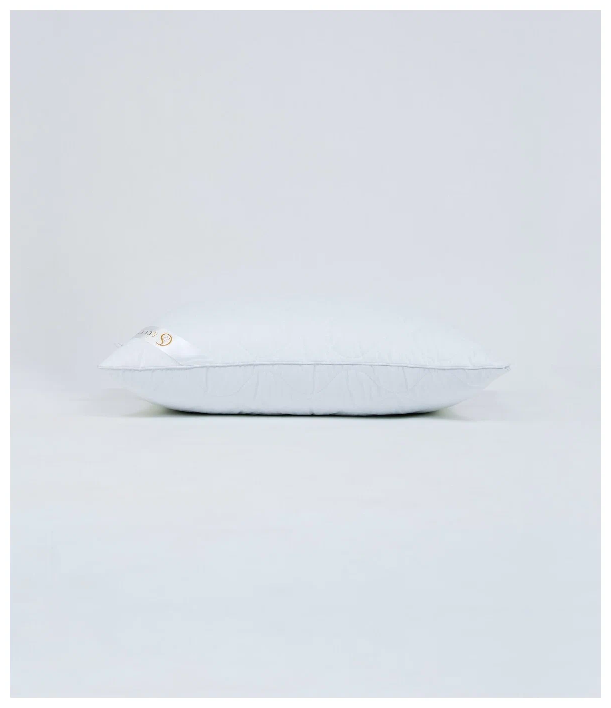Подушка стеганая SELENA оригами 70х70 см, чехол: микрофибра, наполнитель: лебяжий пух - фотография № 3