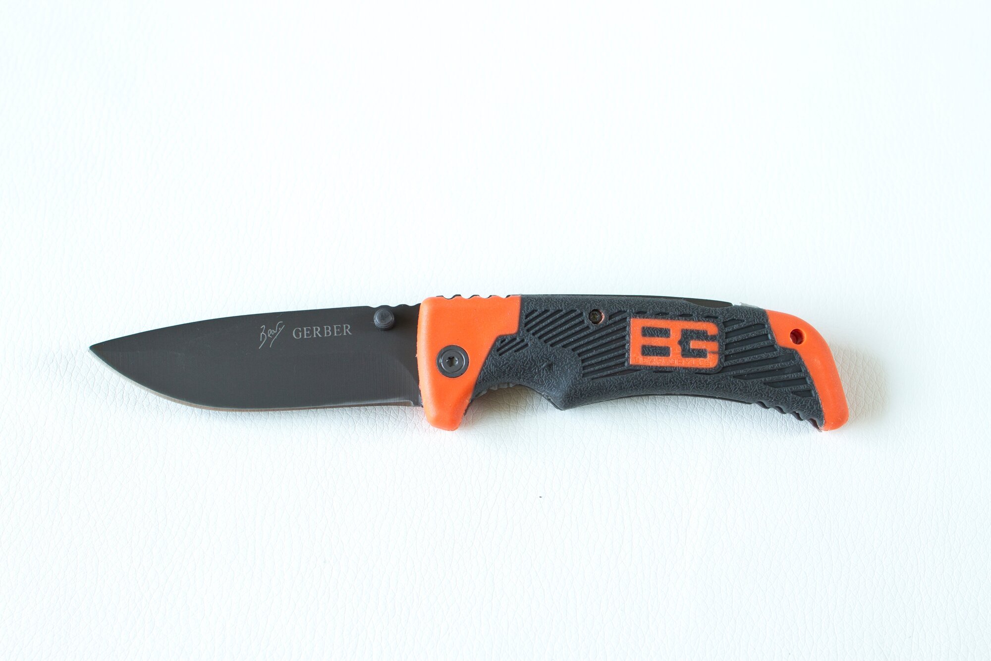 Нож складной Gerber Bear Grylls