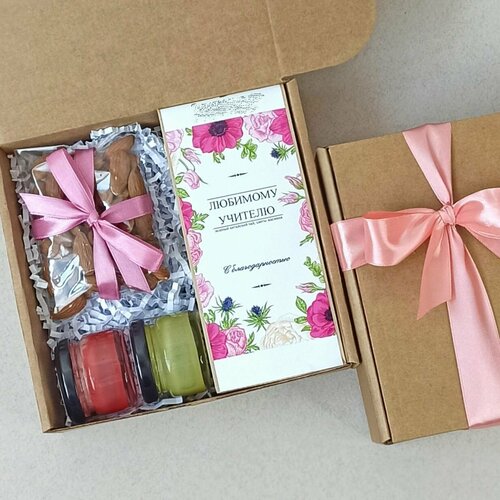 Подарочный набор Учителю: чай, мед, орехи