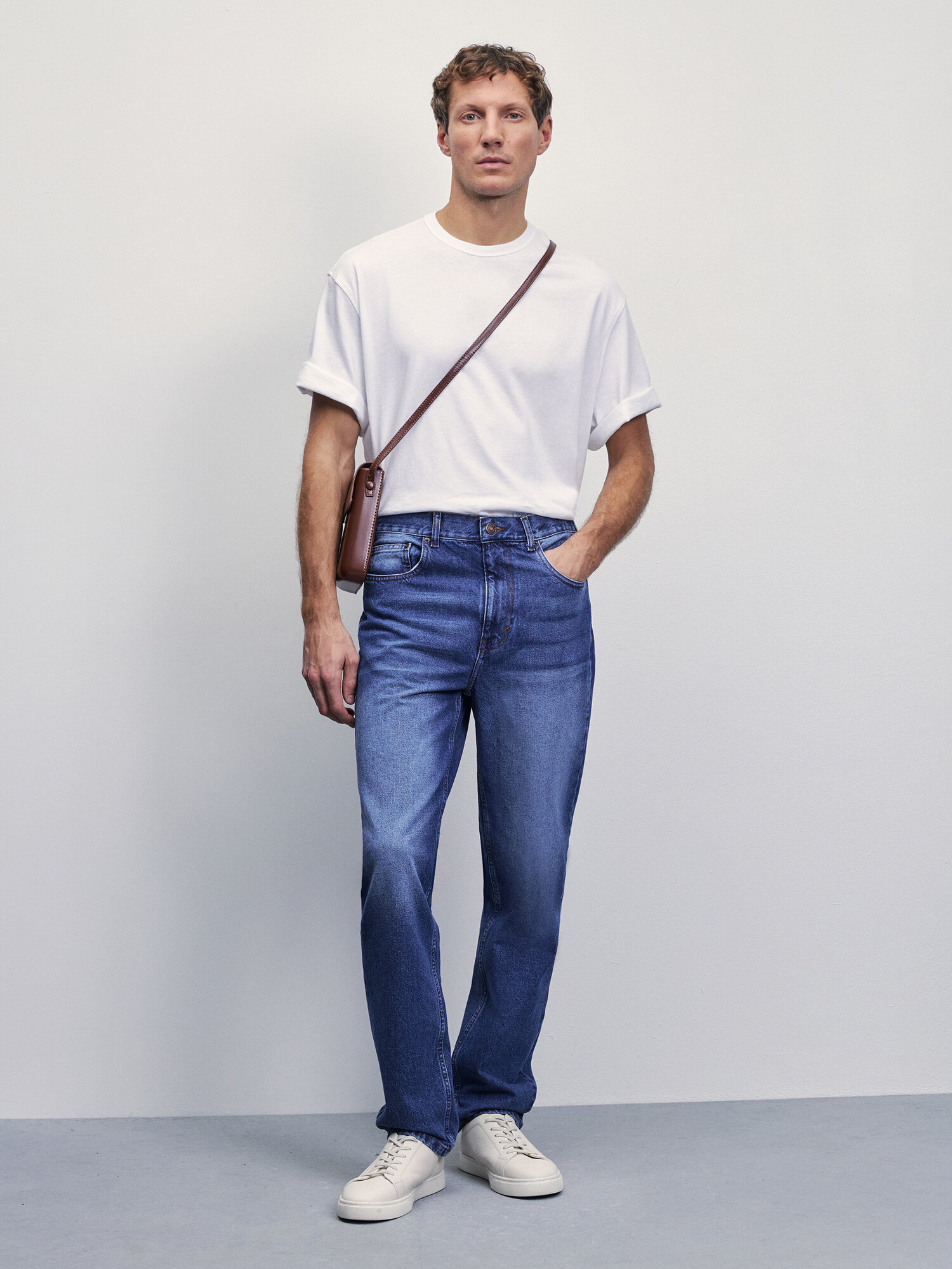 Джинсы широкие Zarina Man straight