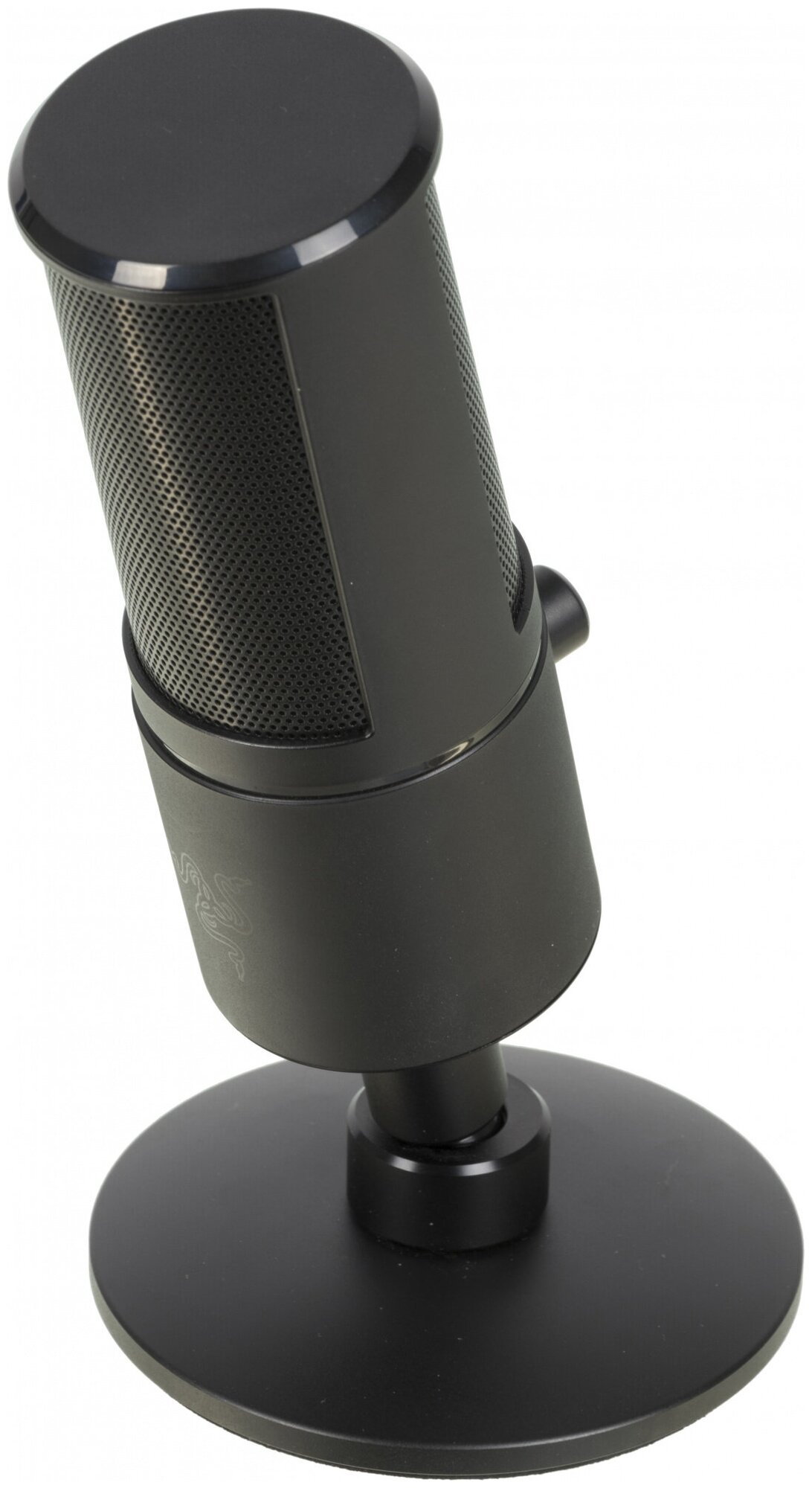 Микрофон проводной Razer Seiren X, разъем: mini jack 3.5 mm, classic black - фотография № 2