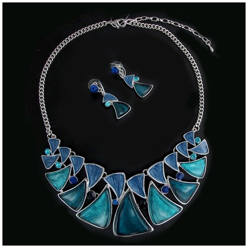 Комплект бижутерии Эстет кристалл 2310₽