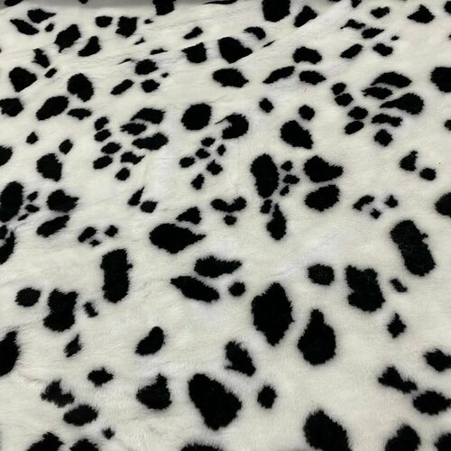 Искусственный мех коротковорсовый для производства игрушек и карнавальных костюмов плотность 260 грм кв высота ворса 9 мм размер 150х100 см цвет далматин белыйчерный 1299₽