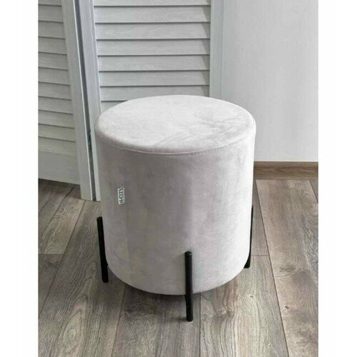 Пуф для гостиной феликс круглый светло-серый BM-4 велюр черный каркас 4900₽