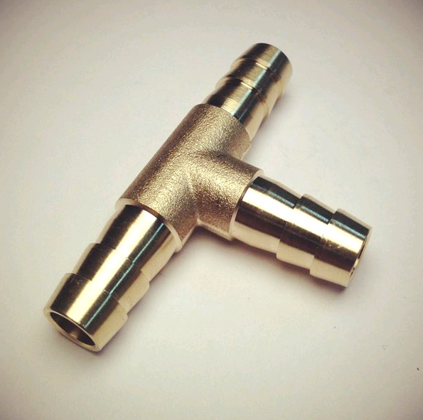 Тройной штуцер для шлангов 9 - 12 мм латунь 7704 — фото 1