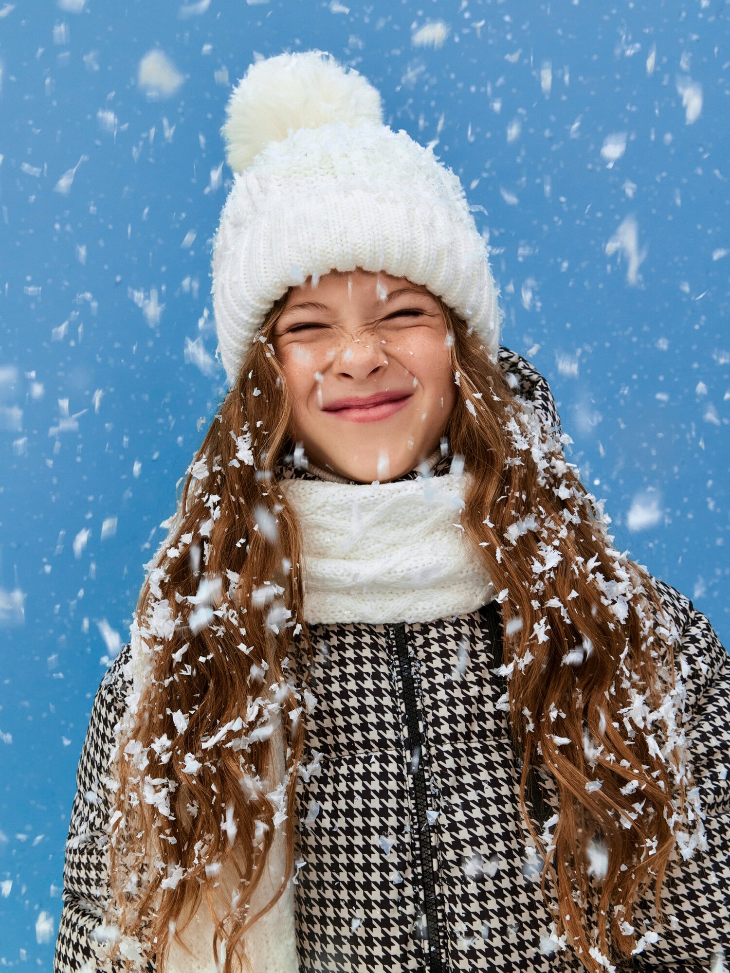 Шапка Acoola для девочек размер 53 молочный