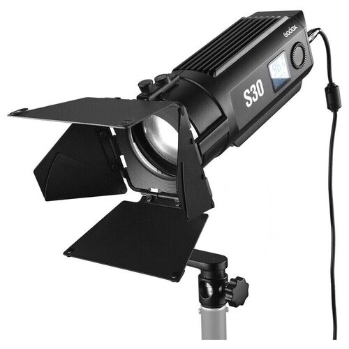 Осветитель светодиодный Godox S30 фокусируемый 1685000₽