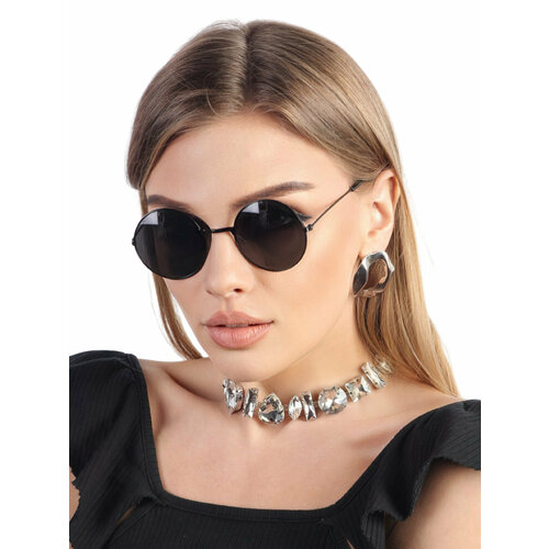 Солнцезащитные очки Pretty Mania черный матовый 500₽