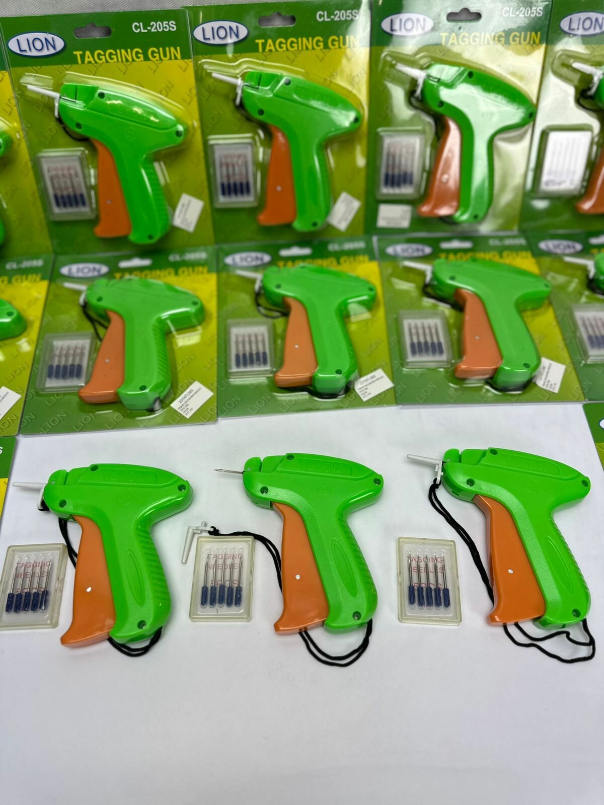 Игловой пистолет для бирок и этикеток — фото 1