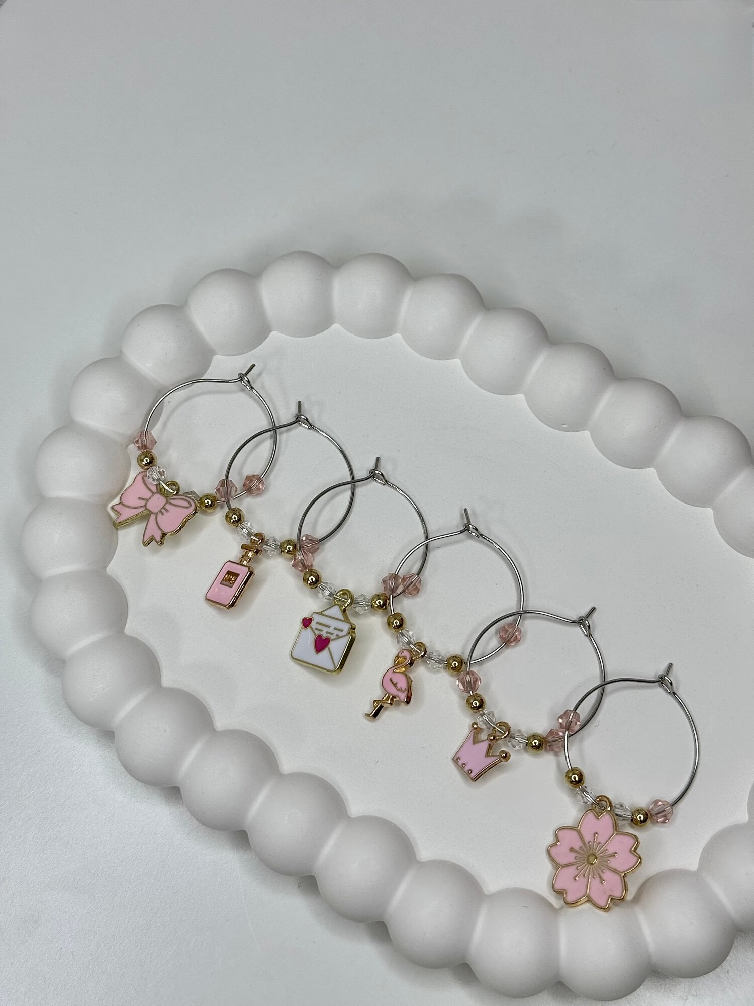 Маркеры для бокалов, подвески на бокалы, украшение на бокалы, набор 6 шт, розовые