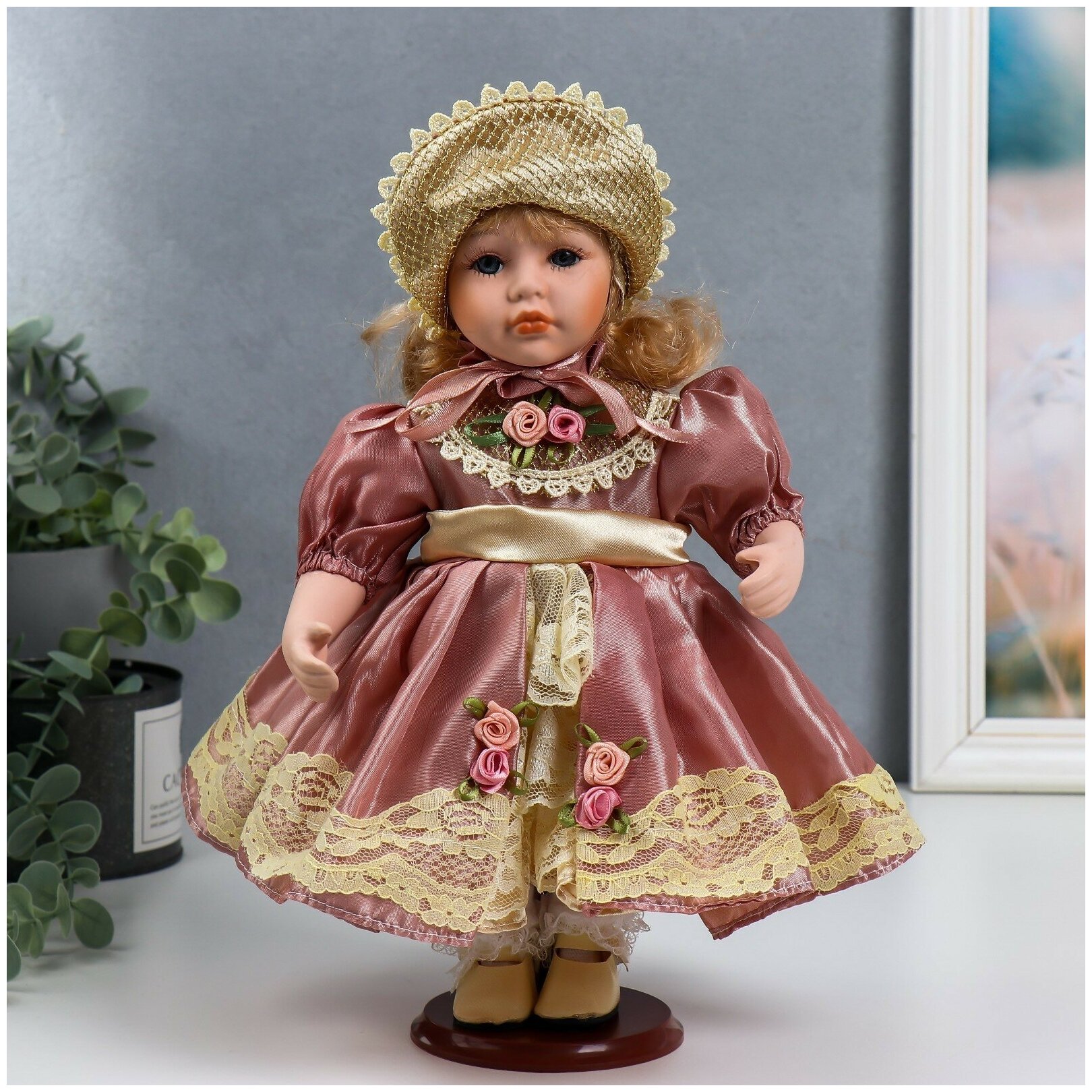 Кукла коллекционная керамика "Ася в розовом платье и чепчике" 30 см 6260918
