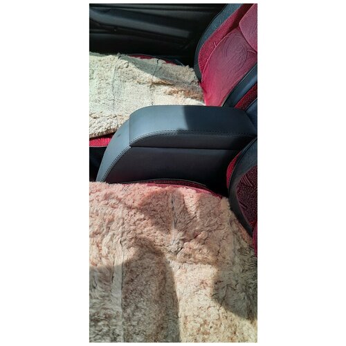 Подлокотник WOOD Ваз 2101, 2102, 2103, 2104, 2105, 2106, 2107 искусственная кожа - KIHO АРТ 3003002