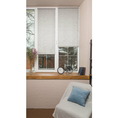 Рулонные шторы Декор Плюс Венеция 45х170 см. с направляющими струнами