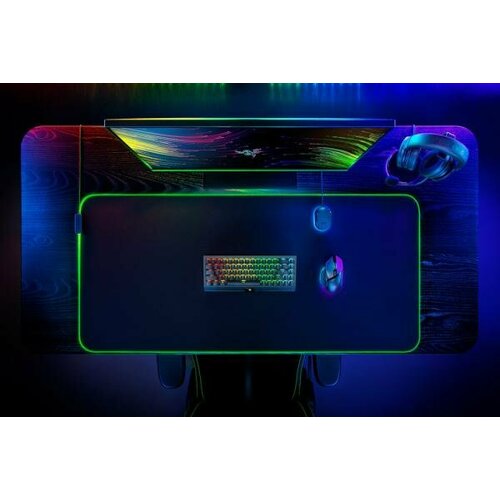 Игровой коврик для мыши Razer Goliathus Chroma 3XL Gaming Mouse Mat/ Razer Goliathus Chroma 3XL Gaming Mouse Mat