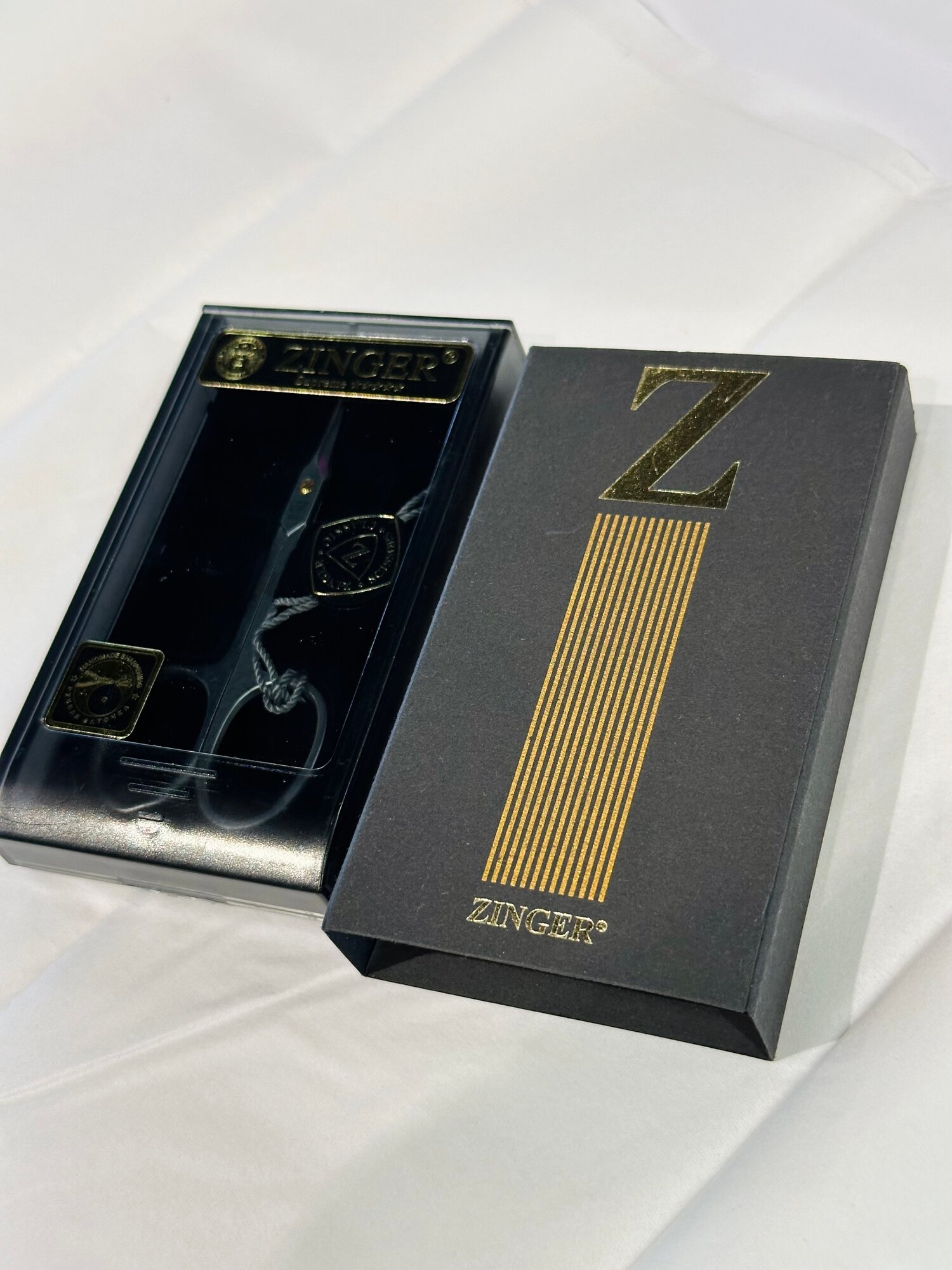 Подарочный набор Zinger Elite Excellence ножницы маникюрные в кейсе