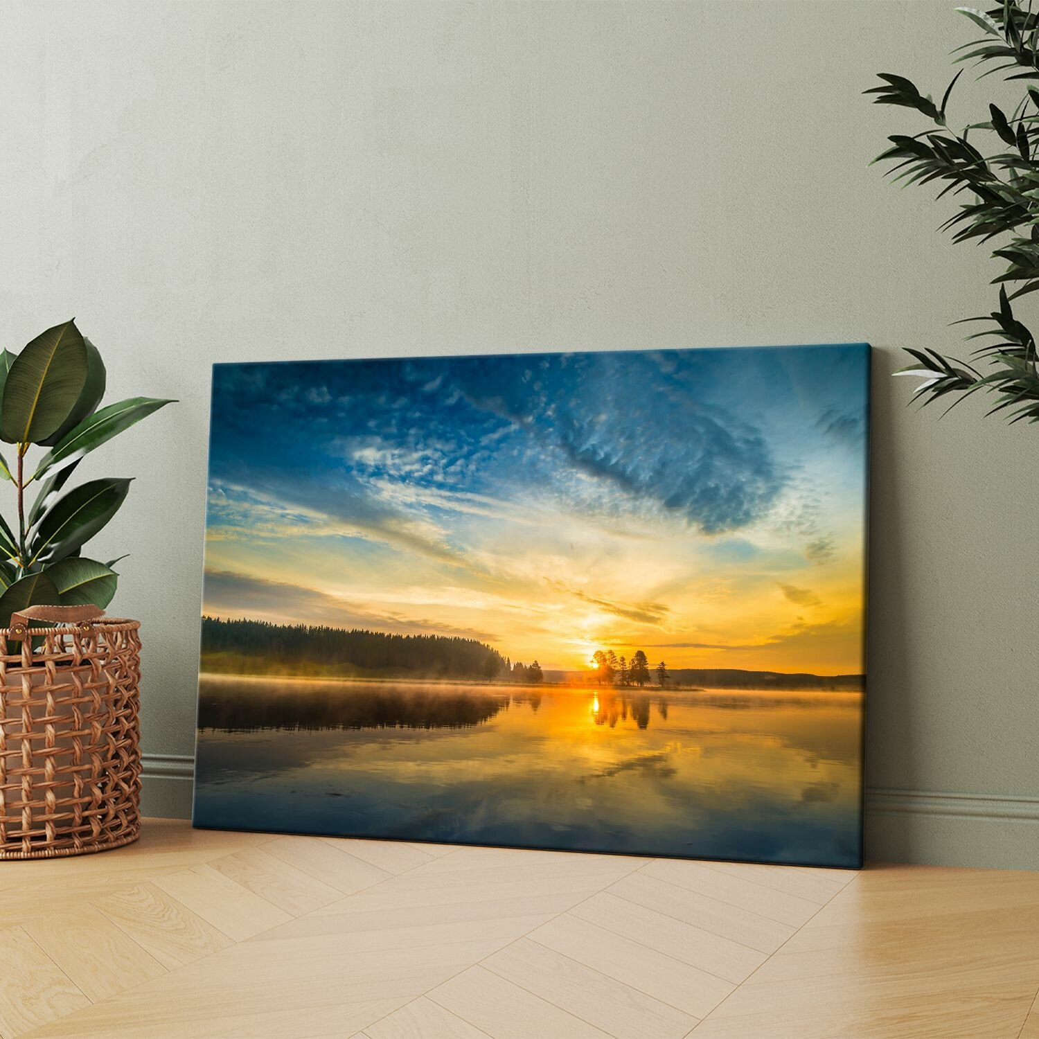 Картина на холсте (Озеро с лодкой в воде на закате) 40x60 см. Интерьерная, на стену.