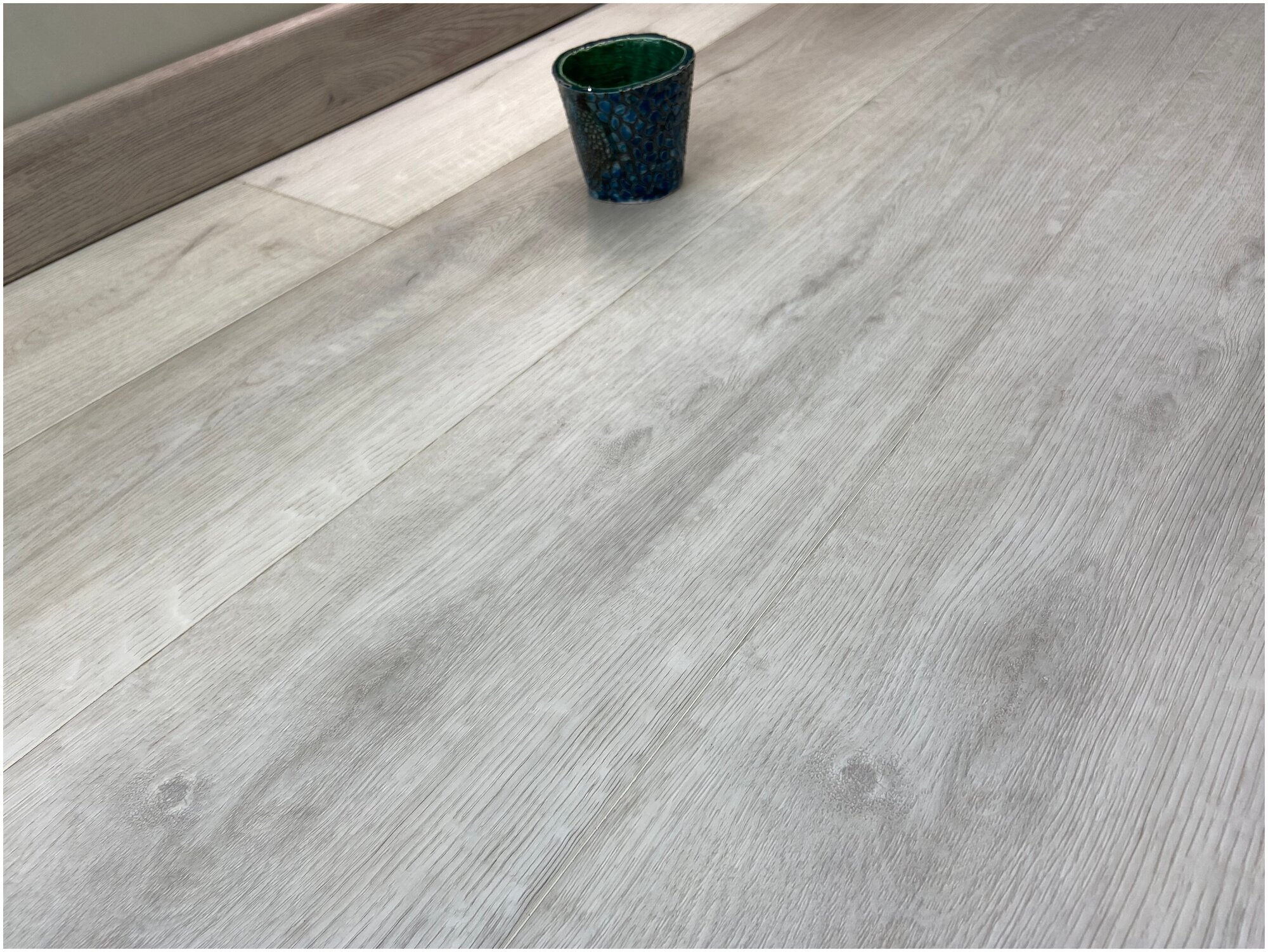 Кварц-виниловый ламинат SPC Aspenfloor Natural touch Дуб Шато 4V 1220х184х5,5мм, 43 класс