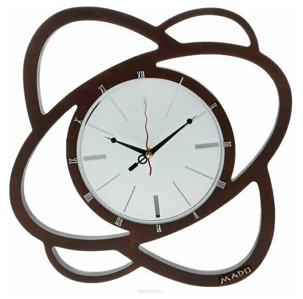 Часы мадо в интерьере - фото 2024 года