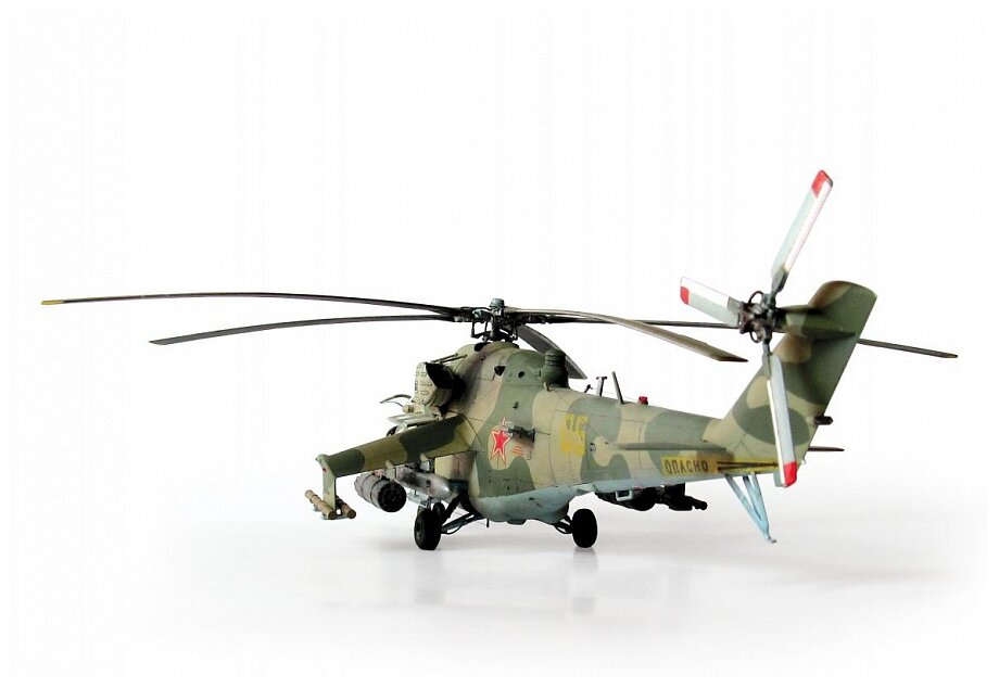 Советский ударный вертолет Ми-24 В/ВП "Крокодил" (7293) - фото №9