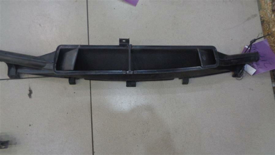Воздуховод торпедо от Toyota Camry V40 1994-1996