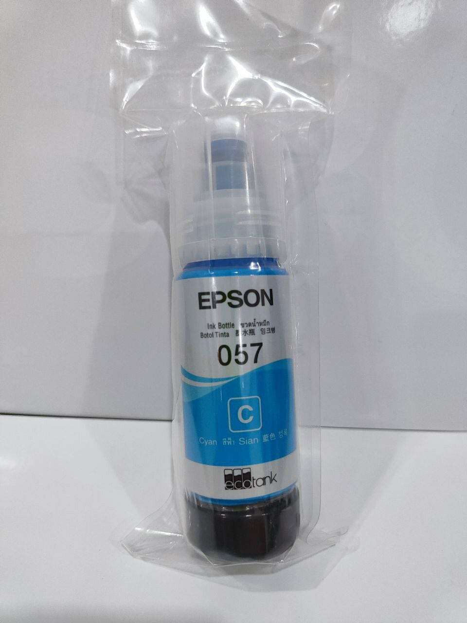 Чернила Epson 057 Cyan для фотопринтеров Epson серии L, повышенной светостойкости к выцветанию, 70 мл