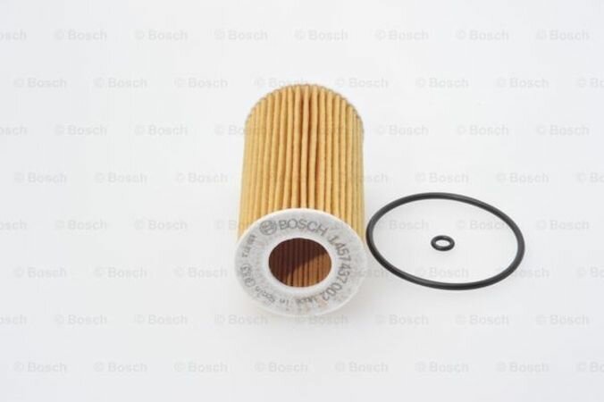 Фильтр масляный BOSCH 1 457 437 002