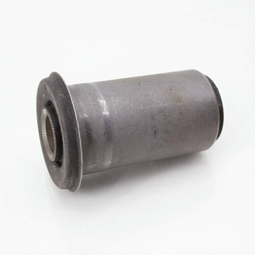 Сайлентблок нижнего рычага MMC CANTER 4M40 FB501B вид 2 оригинал 13735₽