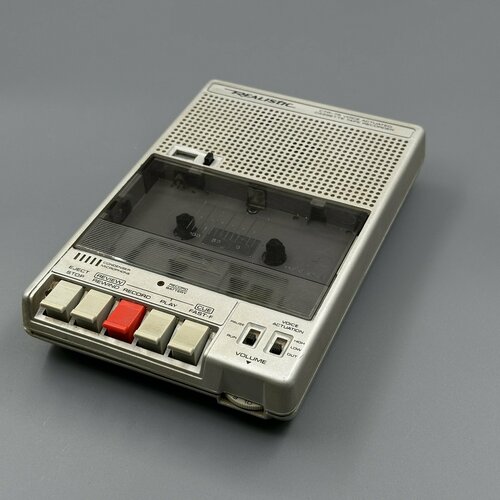 Диктофон кассетный CTR-75 Realistic пластик металл Тайвань 1960-1970 гг 1430000₽
