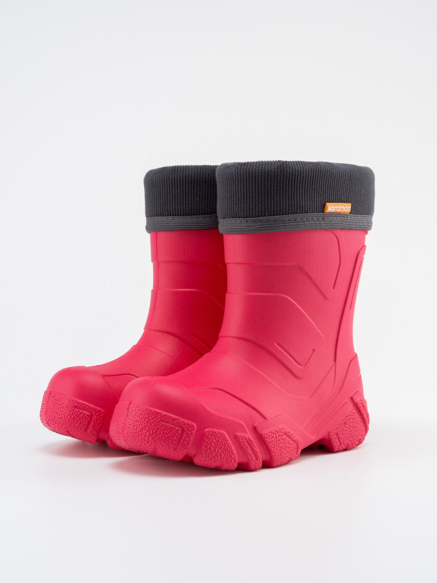 Сапоги Nordman размер 24-25 красный