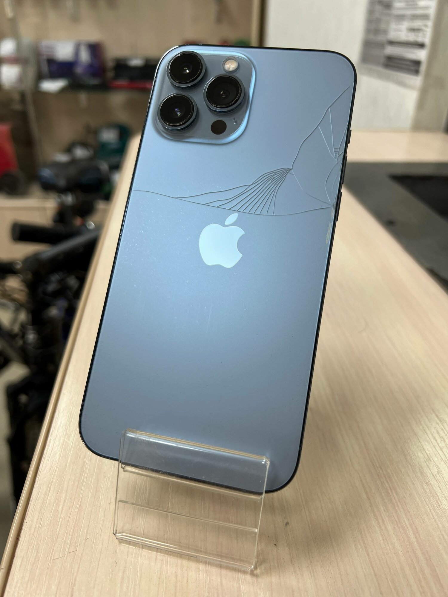 Смартфон Apple iPhone 13 Pro Max, 256 ГБ, Небесно голубой / Sierra Blue /Айфон 13 про макс / Телефон