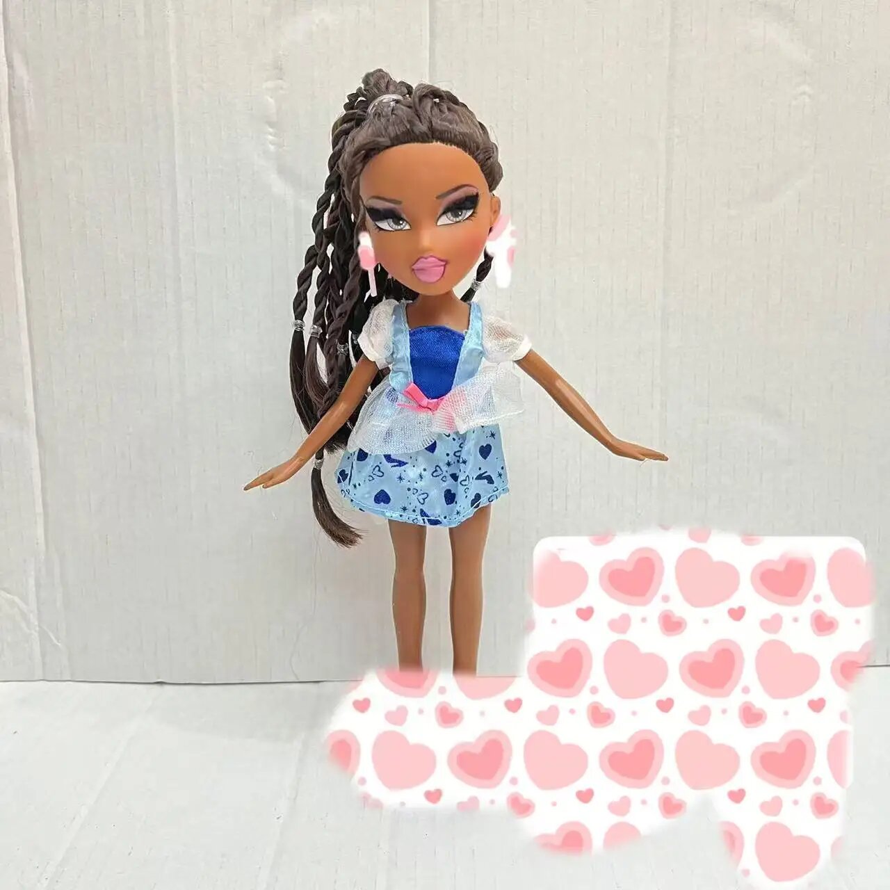 Bratz кукла Rainbow High Jade Cloe Yasmin f-scratch stain
