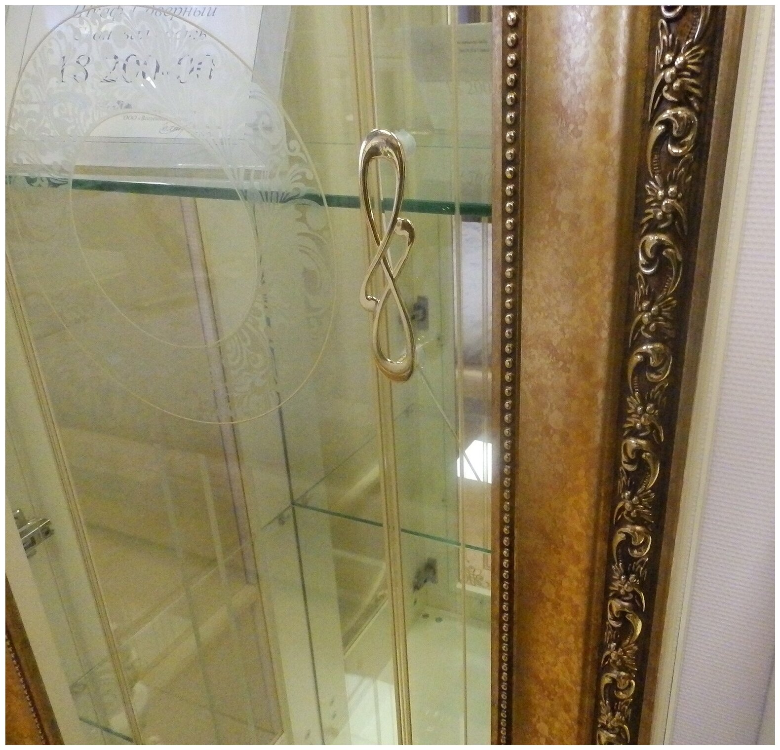 Гостиная Мэри Версаль ГВ-01К Шкаф 1-дверный с короной, цвет слоновая кость, корона № 1 в комплекте - фотография № 4