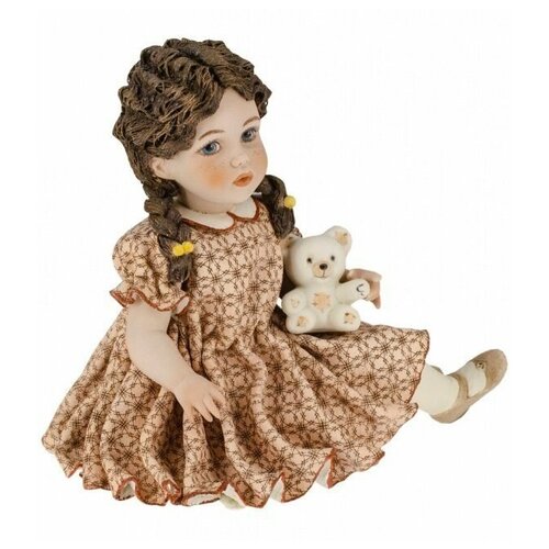 Фарфоровая статуэтка Sofia h 17,5 см Sibania