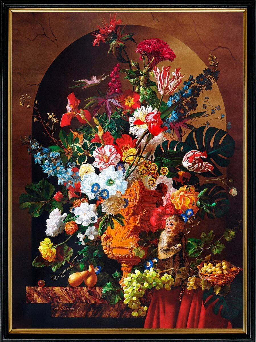 Картина "Натюрморт с обезьянкой, цветами и фруктами", 30х40 см, художник - Головин А, оформлена в багет. Арт. ГолА8-30х40