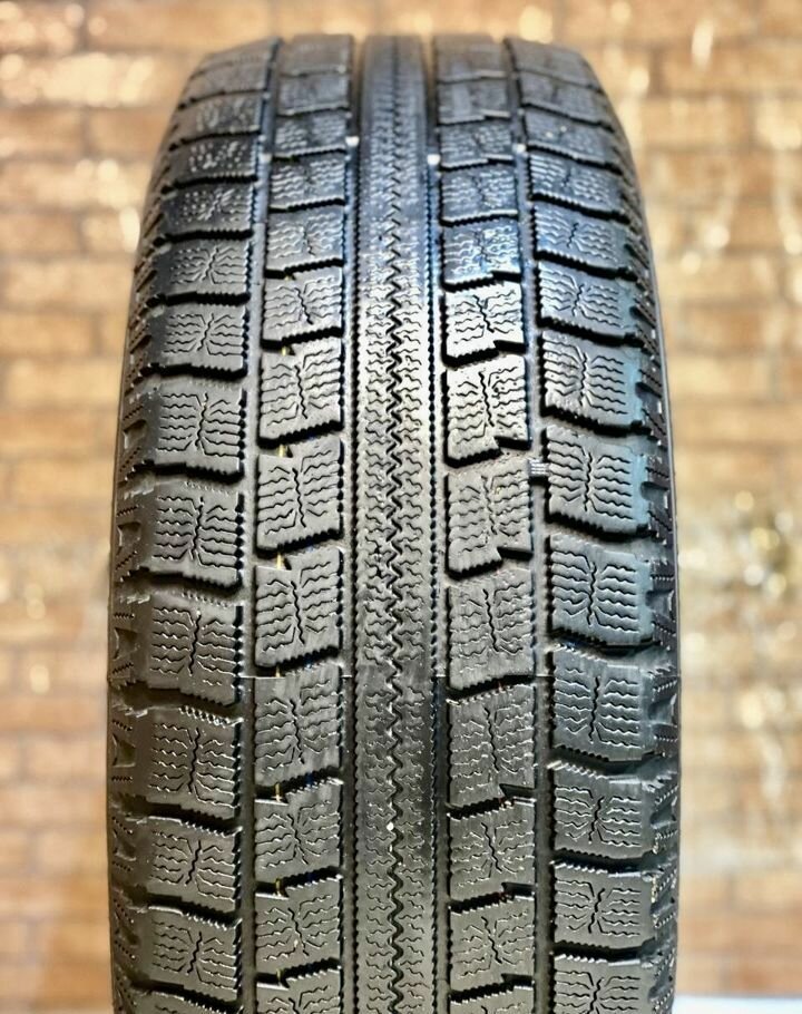 Nitto SN 2 Winter 215/65 R17