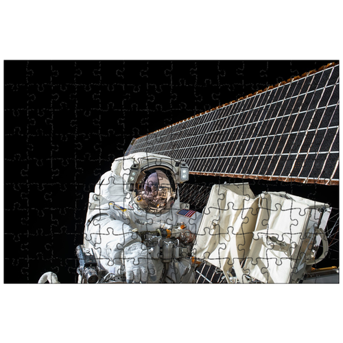 фото Магнитный пазл 27x18см."космонавт, космическая станция, космический корабль" на холодильник lotsprints