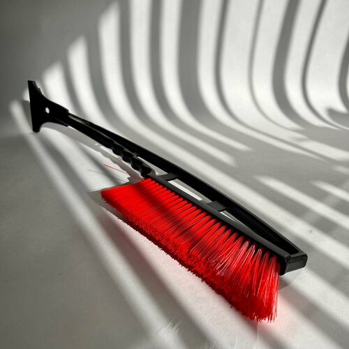 Щетка для снега с скребком 55 см K6121 230₽