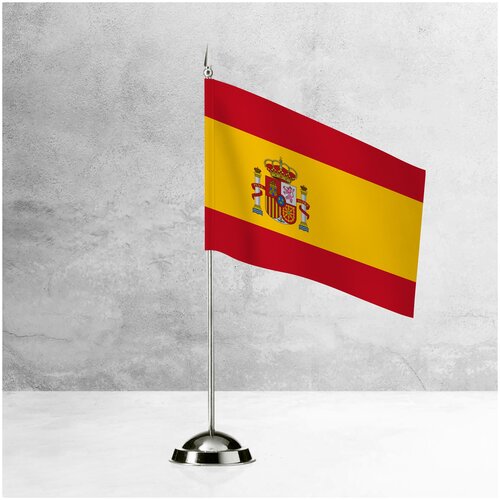 Настольный флаг Испании на пластиковой подставке под серебро / Флажок Испании настольный 15x22 см. на подставке