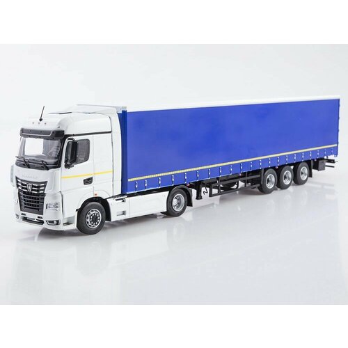 KAMAZ-54901 c пп НЕФАЗ-93341 масштабная модель коллекционная 11682₽