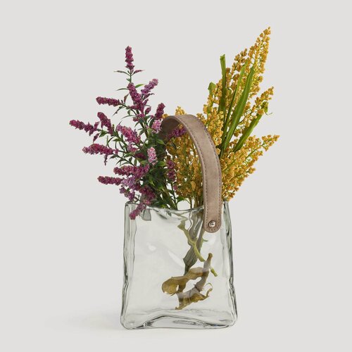 Изображение товара Ваза для цветов, 17 см, декоративная, с ручкой, стекло/полиуретан, серая, Сумка, Crumple color